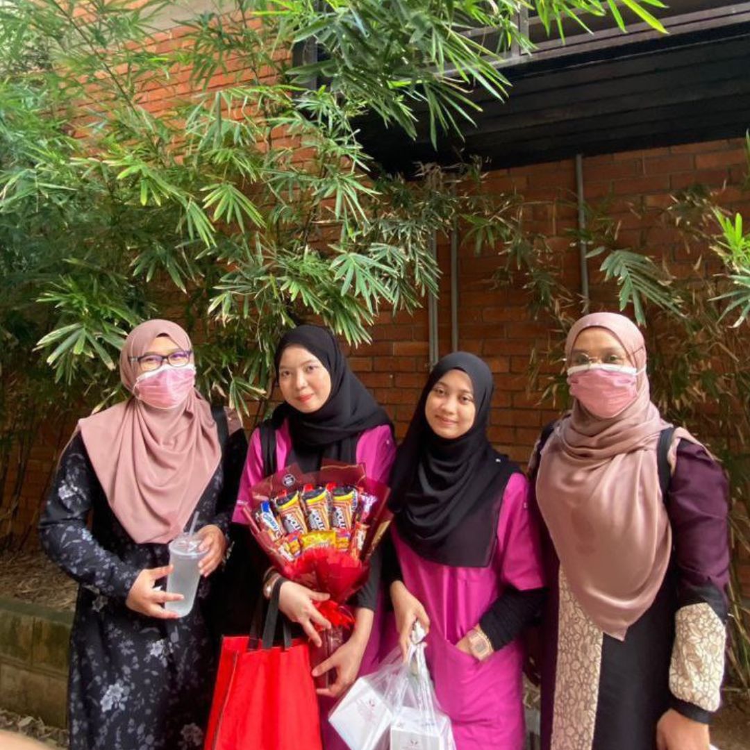 Sambutan Hari Jadi Staf Wanita Nur Mediklinik